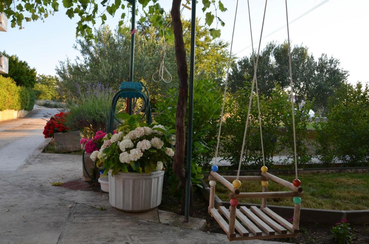 Apartments Tomas Betina  Εξωτερικό φωτογραφία