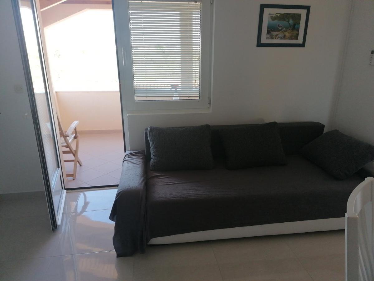Apartments Tomas Betina  Εξωτερικό φωτογραφία