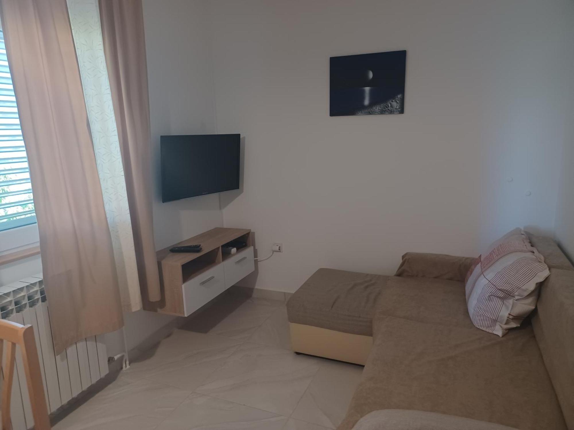 Apartments Tomas Betina  Εξωτερικό φωτογραφία