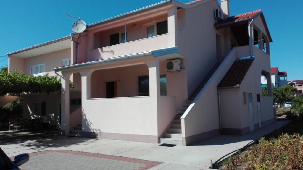 Apartments Tomas Betina  Εξωτερικό φωτογραφία