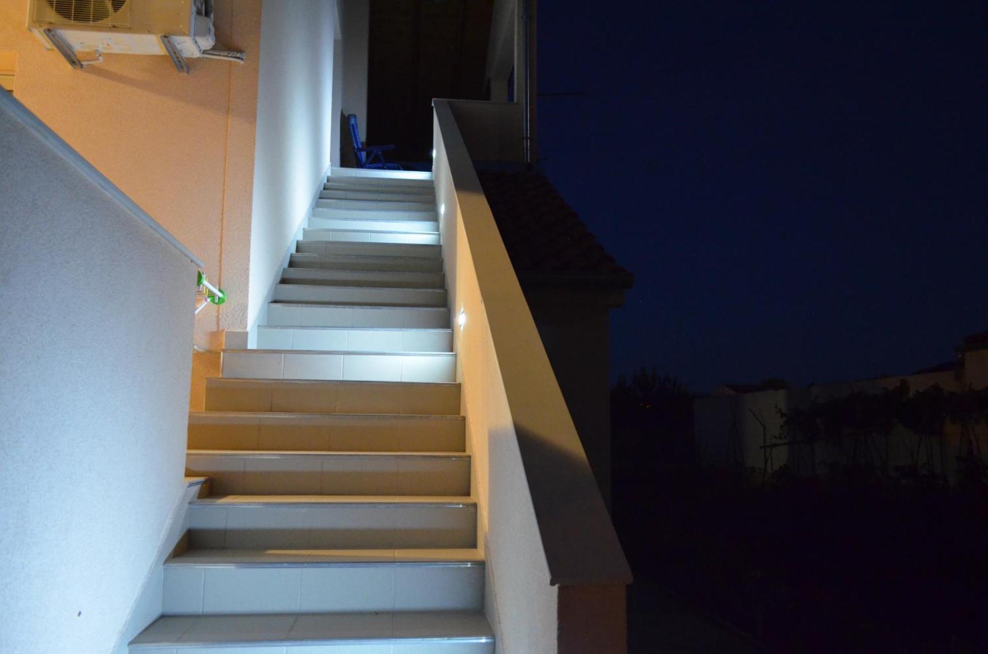 Apartments Tomas Betina  Εξωτερικό φωτογραφία